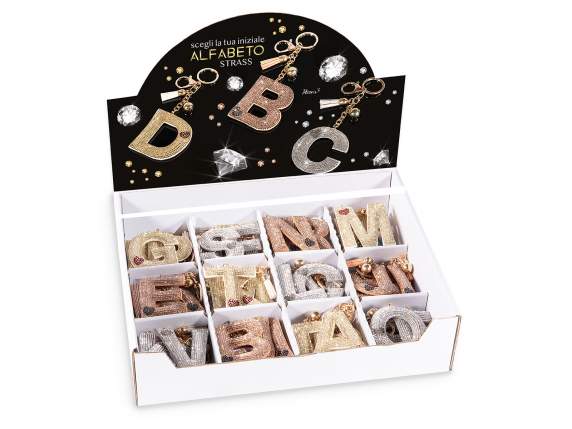 Charm-llavero letras con pedrería y borla