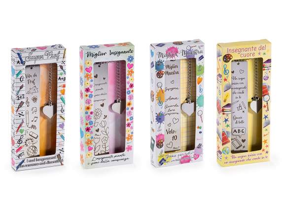 Marque-page en métal avec inscriptions Maestri et pendentif