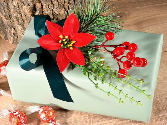 Ramita Estrella de Navidad artificial con bayas rojas y pino