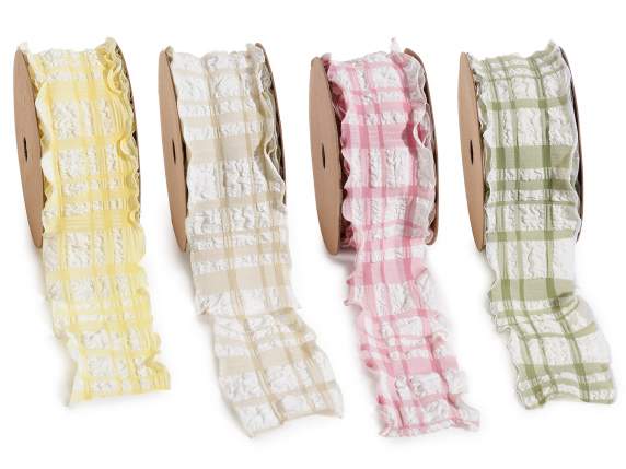 Panglica din material textil de 40 mm cu efect de volane