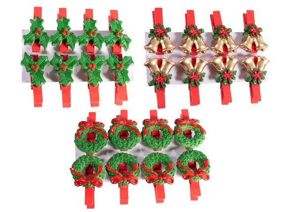 Blister 8 pinces à linge avec décoration de Noël en résine
