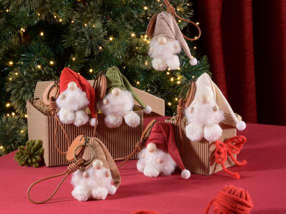 Porte-clés Gnome en tissu doux avec étiquette en éco-cuir