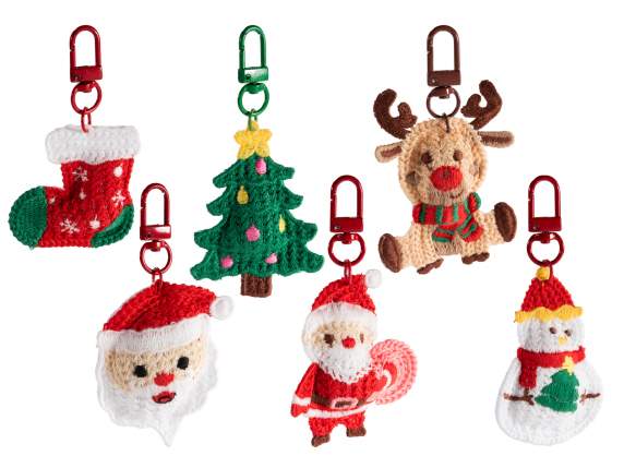 Porte-clés-breloque de Noël tricoté avec présentoir