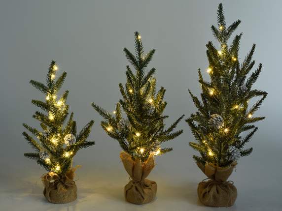 Set 3 alberi Natale artificiali c-luci LED, base juta, pigne
