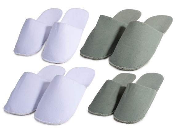 Set de 4 perechi de papuci de Craciun din fetru, agaai