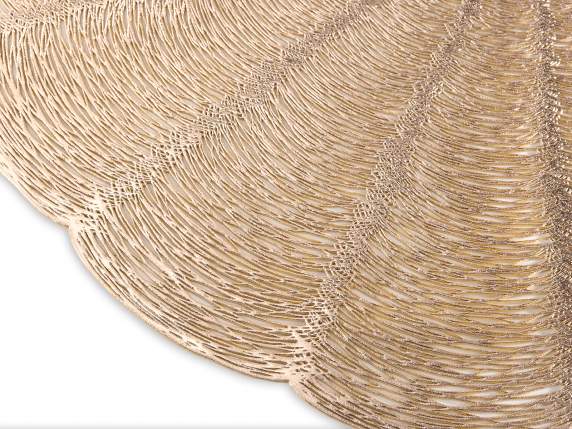 Set de table rond sculpté couleur champagne