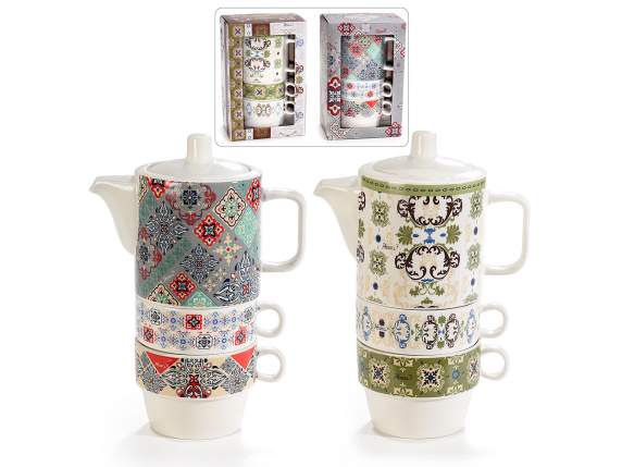 Teapot and 2 cups set in majolica porcelain