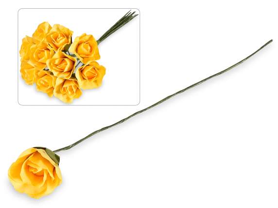 Trandafir artificial din hârtie galbenă cu tulpină modelabil