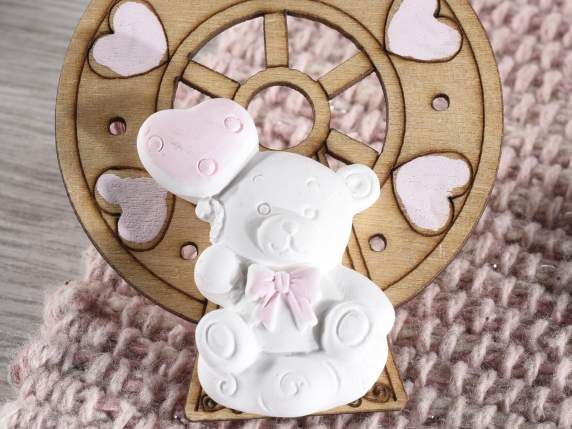 Décoration en bois avec ours en plâtre naissance bébé fille