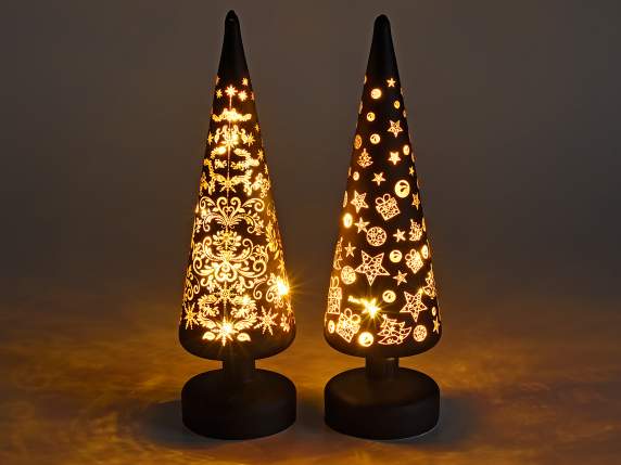 Sapin de Noël en verre décoré de lumières LED