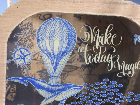 Tirelire valise en bois avec vitrine en verre décorée