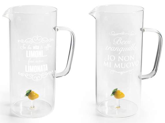 1.5L glass carafe with 3D lemon, handle and white writing