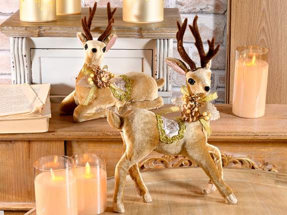 Set of 2 velvet reindeer with bow, decorations and glitter