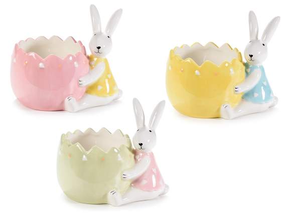 Ceramic egg container with bunny
