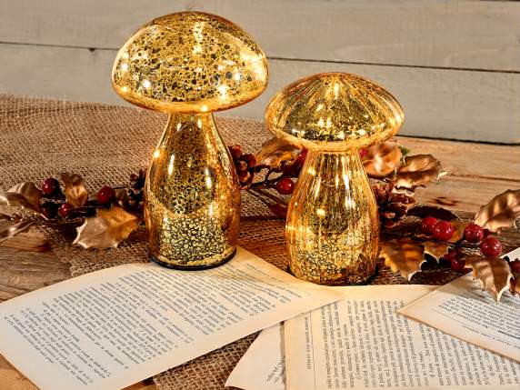 Set 2 decorative glass mushrooms with LED lights to stand on