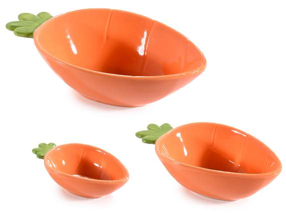 Set of 3 ceramic carrot containers with engraved details