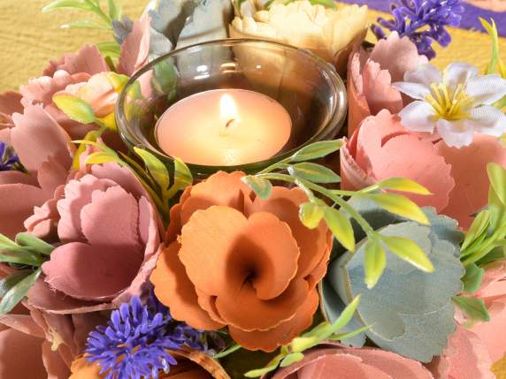 Centerpiece with wooden flowers and glass candle holder