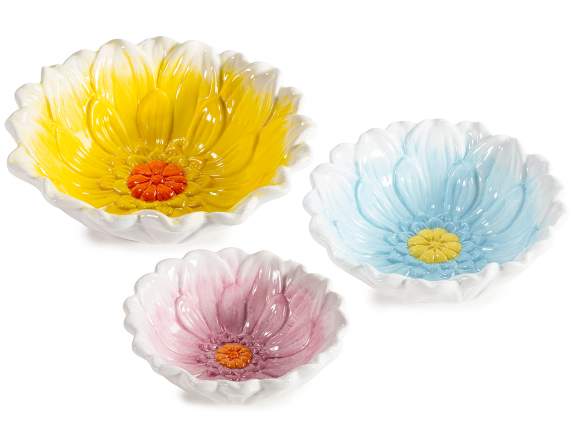 Set of 3 ceramic flower bowls with reliefs