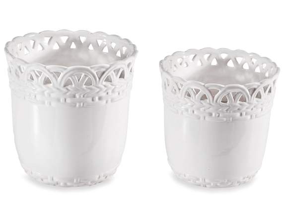 Set of 2 glossy ceramic vases with decorated rim