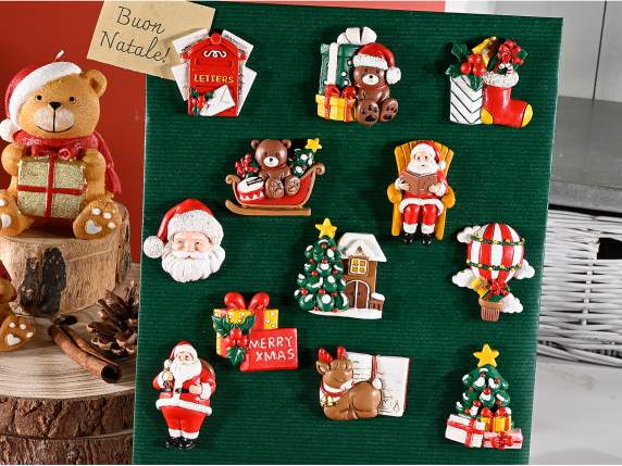 Magnet - Magnet with Christmas decoration in resin