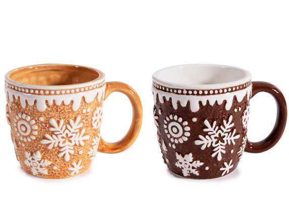 450ml ceramic mug with embossed Christmas decorations