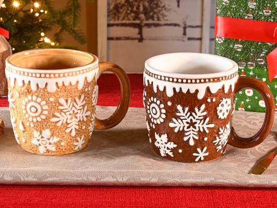 450ml ceramic mug with embossed Christmas decorations