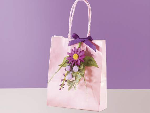 Bouquet with daisy and artificial berries