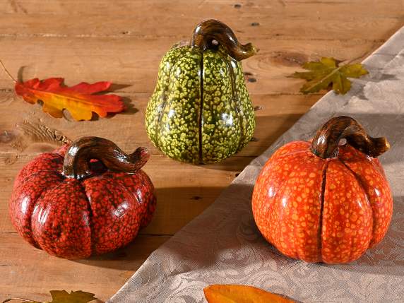 Decorative pumpkin in colored magnesia