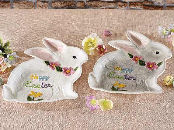 Decorative ceramic rabbit plate with embossed decorations