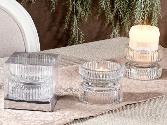 Double-use knurled candle holder in clear glass