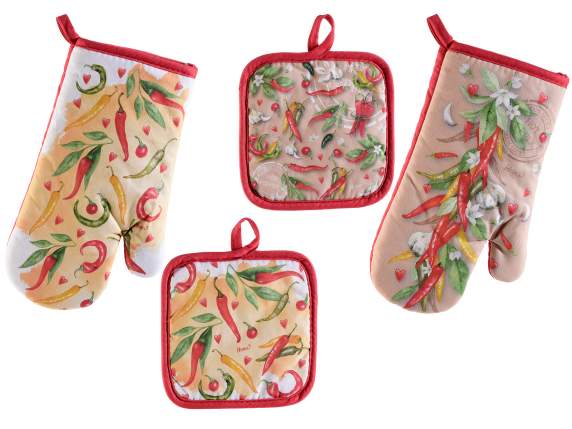 Kitchen glove and pot holder set with Lucky charm print