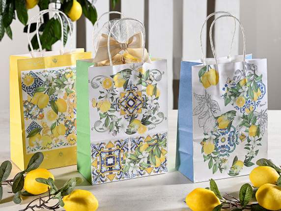 Small paper bag-envelope with handles and citrus print