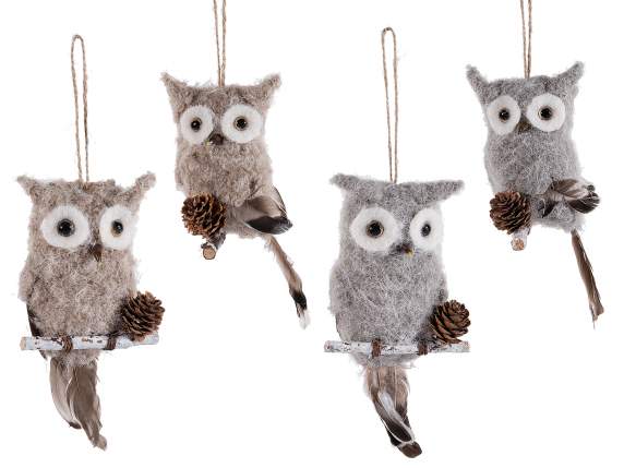 Set of 2 cloth owls to hang on a wooden log