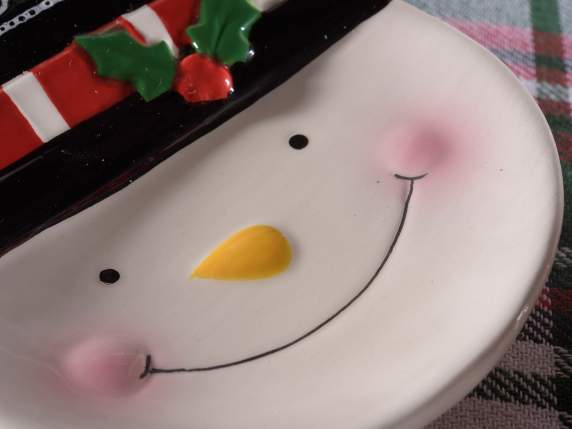 Ceramic spoon rest with Christmas character