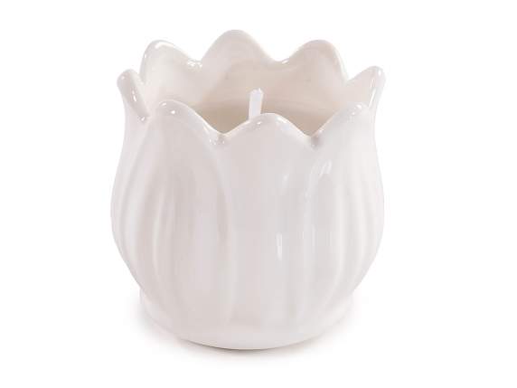 Scented candle in glossy white porcelain flower