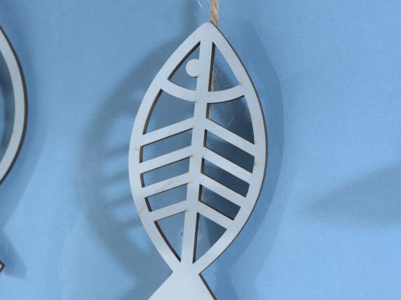 Decorative wooden wire with fish to hang