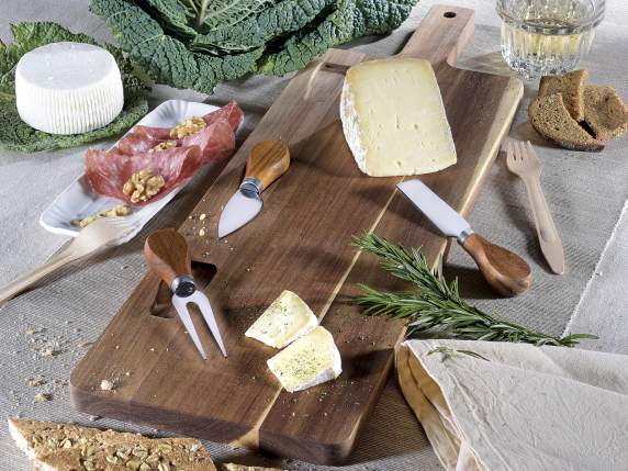 Acacia wood cutting board set with 3 cutlery