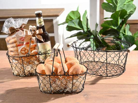 Set of 3 oval metal baskets with double wooden handles