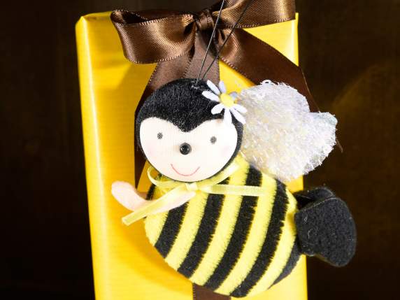 Cloth bee with daisy and sequin wings to hang