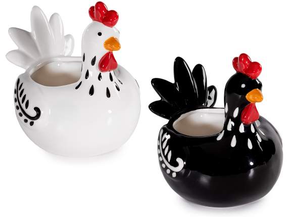 Ceramic container in the shape of a hen with embossed decora