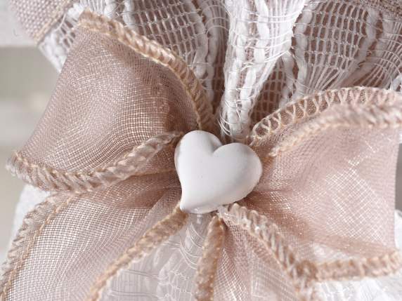 Cotton and lace bag with bow, plaster heart and tie