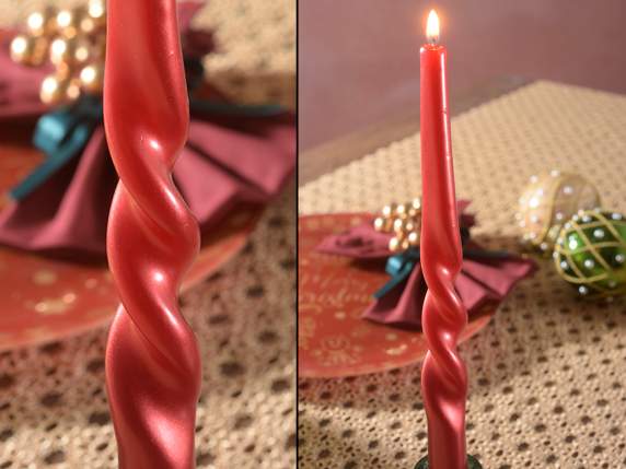 Box of 2 red torchon candles