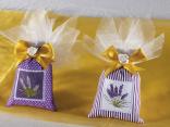 Sacs cadeaux avec broderie lavande