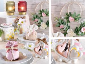 Elegant floral arrangement for weddings