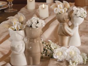 Wedding favor vase with flowers Wedding favor vase with flowers