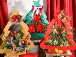 Basket vase flower holder