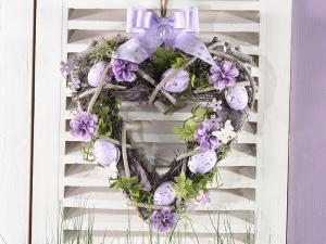A wholesale of ideas for your Easter wreath