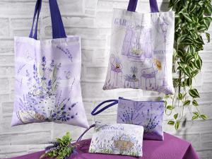 Artículos de regalo con temática de lavanda.