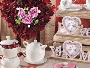 Ceramiche di san valentino e cuori