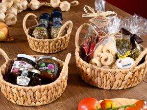 Cestas de regalo y artículos de embalaje